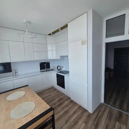 Arcadia Kamanina Terrace Apartment
